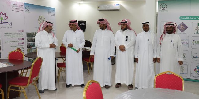 صورة بارزة_زيارة رئيس مركز التنمية بالأفلاج